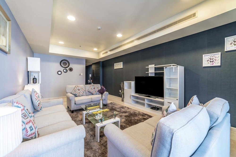 Yanjoon Holiday Homes - Princess Tower