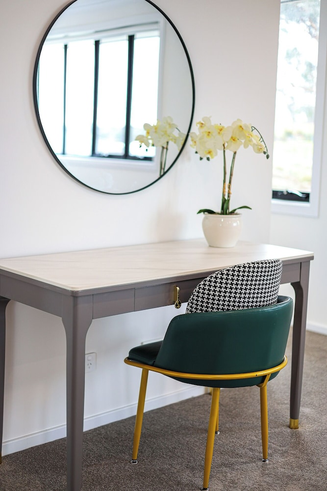 StayAU 5BR Family Getaway GreaterGeelong in Duneed