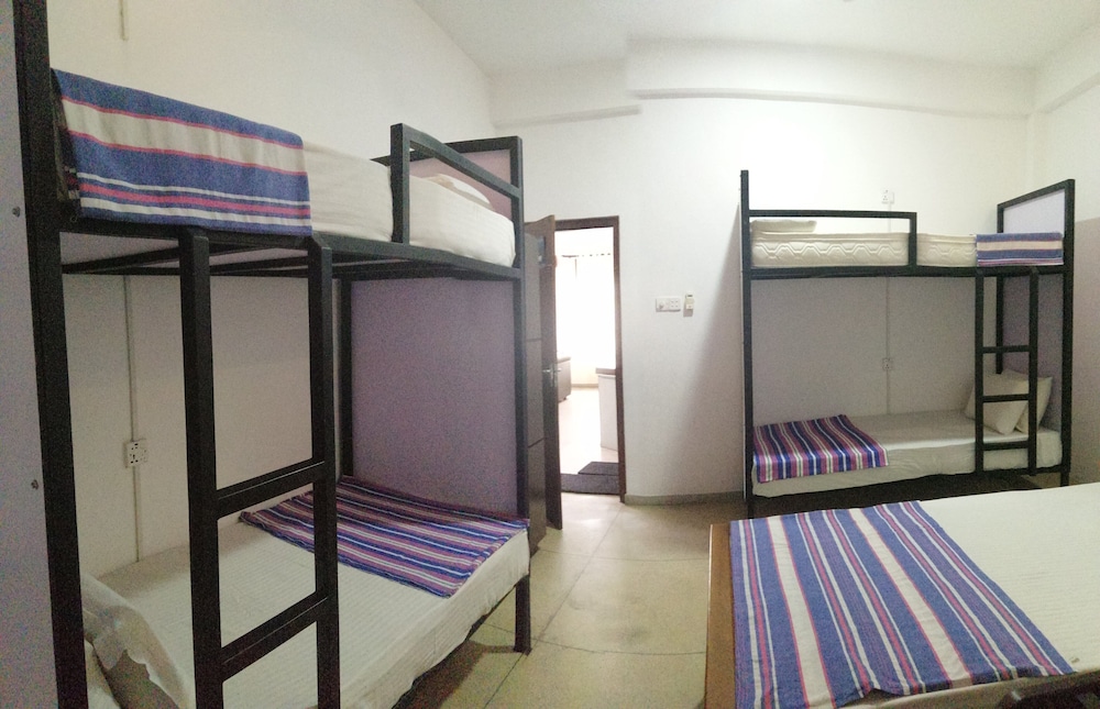 Dreamers Lodge - Hostel view 2