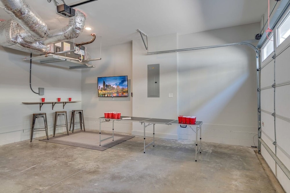 East Nash Double - 26 Beds Booking Fast