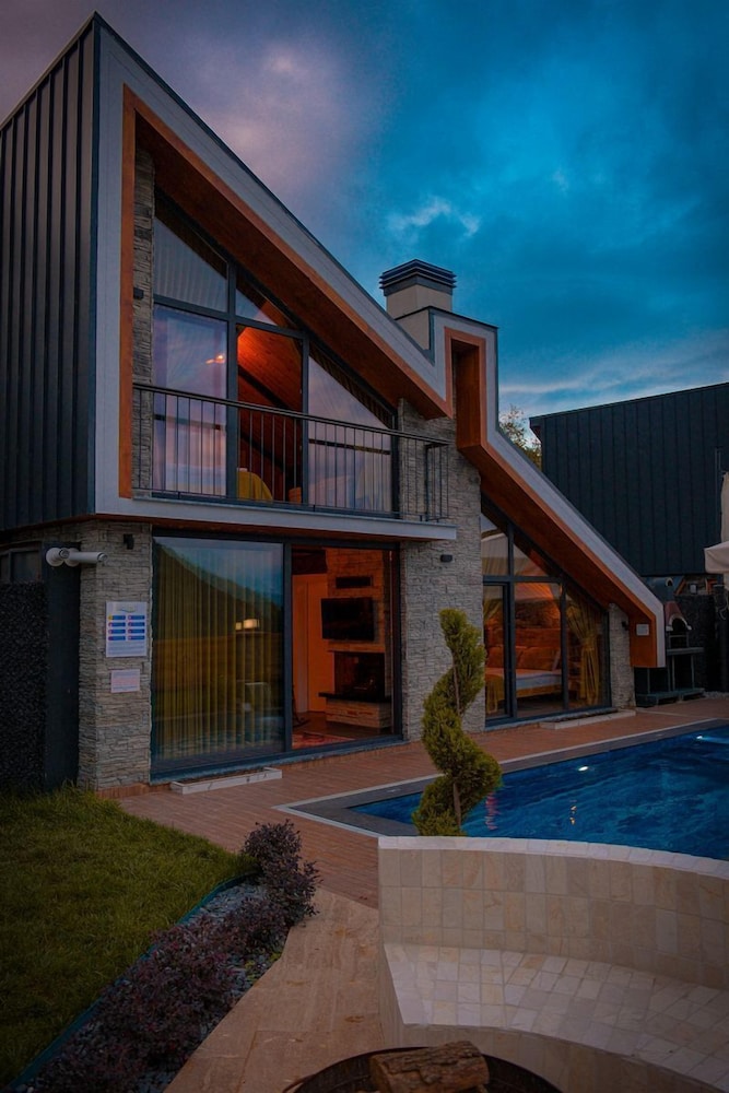 Sapanca Ormanti Bungalov