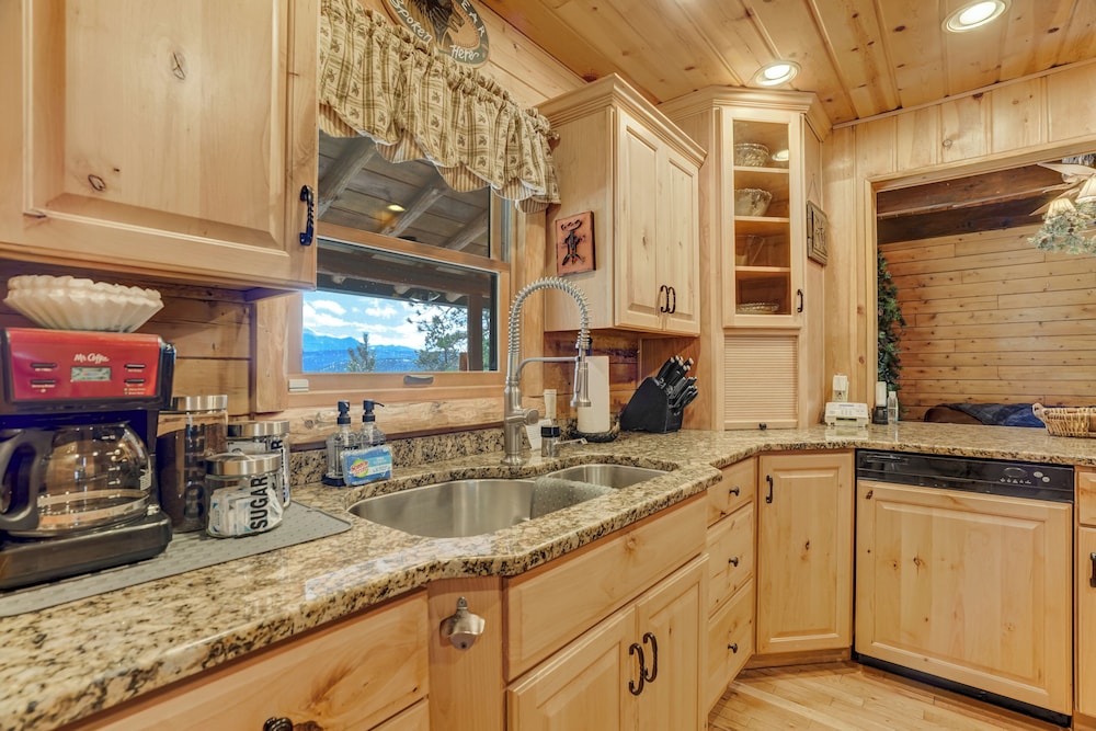Log Lodge