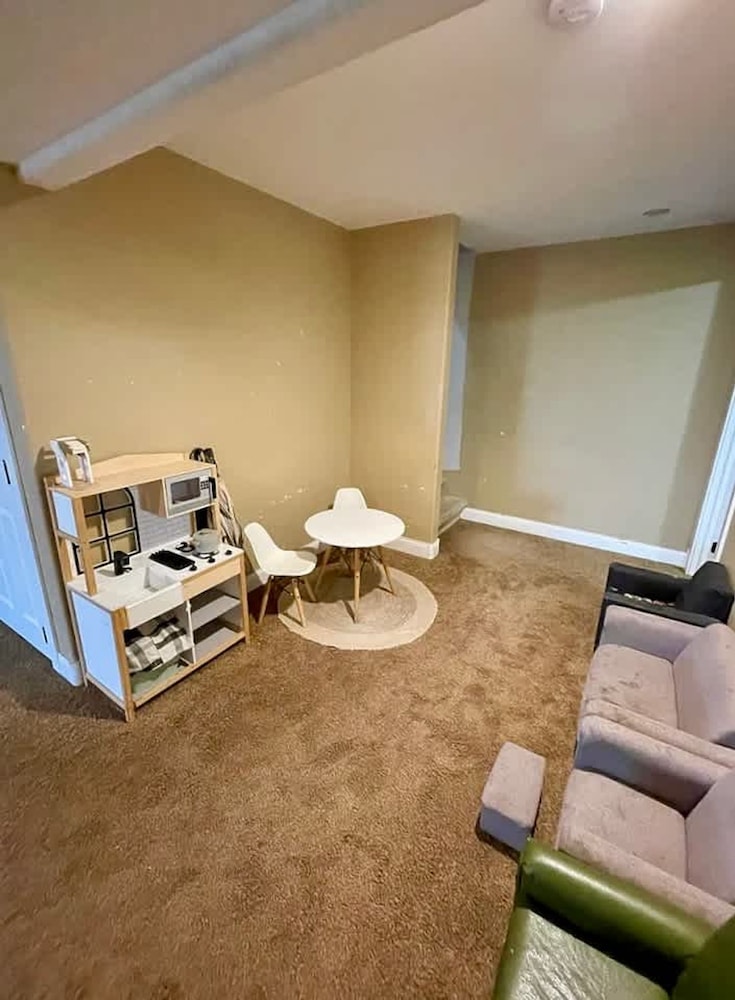 Black Hills Getaway With Hot Tub Game Room for 18
