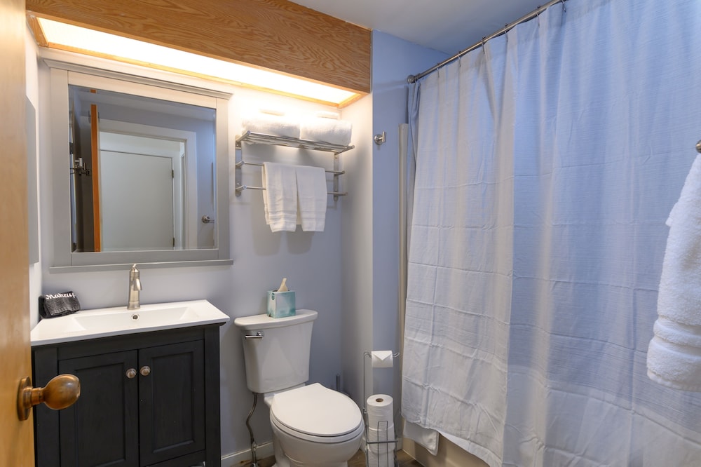 Glades 14 1 Bedroom Condo