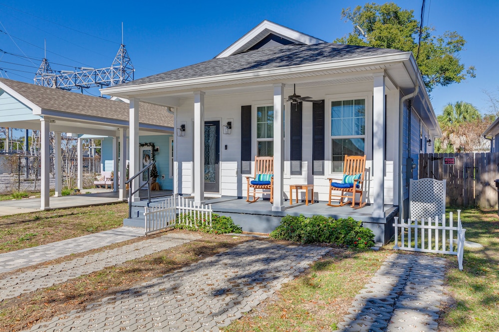 Modern Pensacola Vacation Home w/ Private Pool! view 4