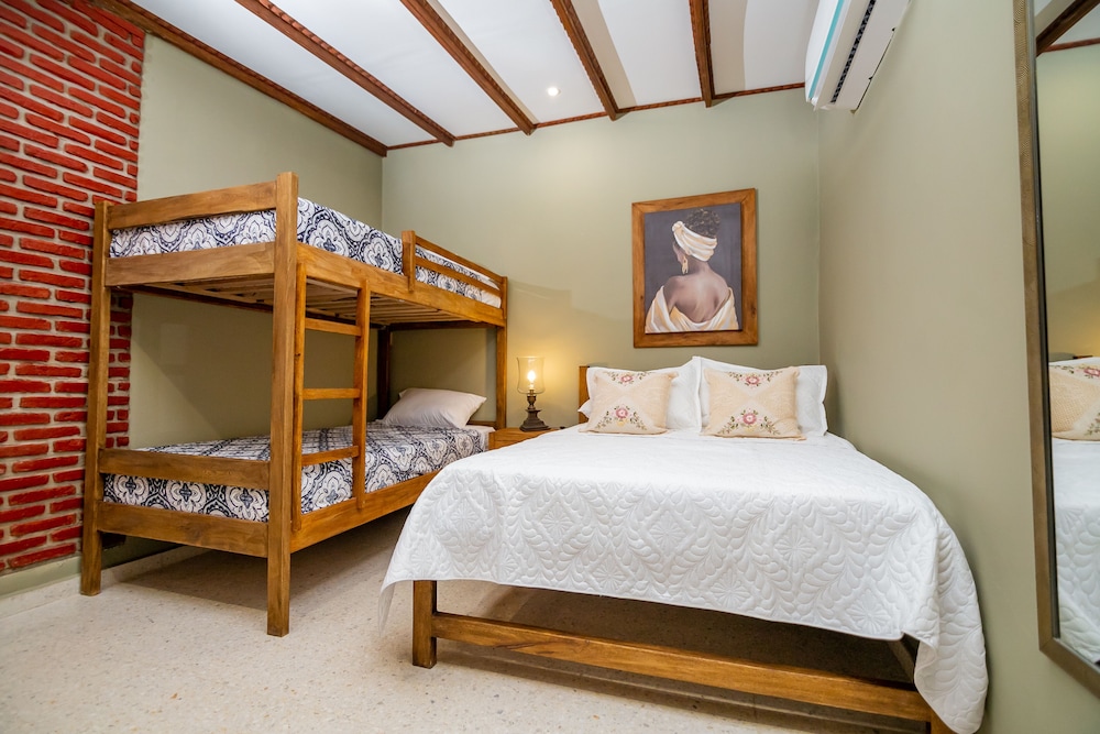 Scalea Di Mare Boutique Hotel - Hostel photo 10 of 50