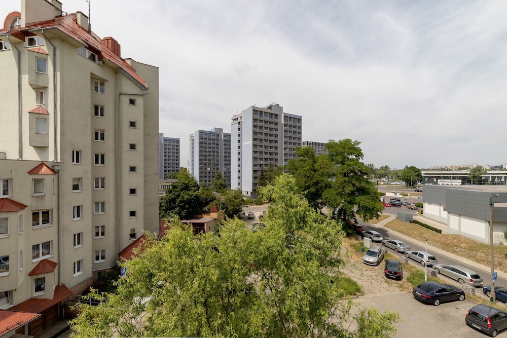 Apartment Cracow Wysockiej by Renters view 3