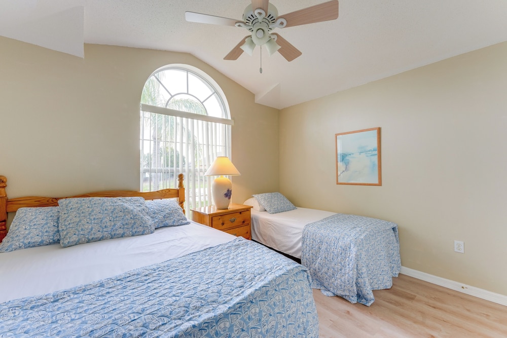 Family Home w/ Pool: Visit Disney & Orlando Parks!