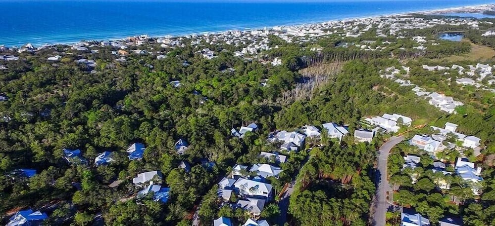 Serendipity 3 Bedroom Holiday Home by Five Star Properties