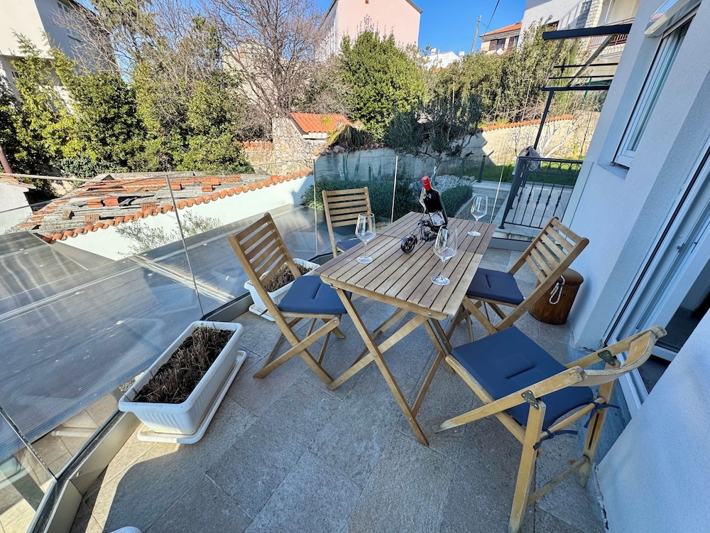 Apartment Toma 1