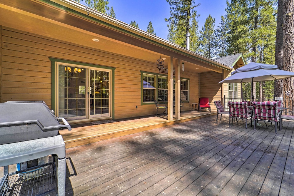 Hike + Explore: Graeagle Getaway w/ Furnished Deck