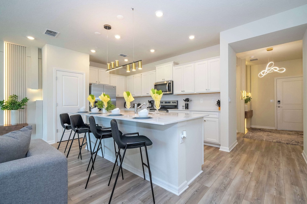 Fabulous 5Bd Pool & Game Room @ Windsor Cay 1253