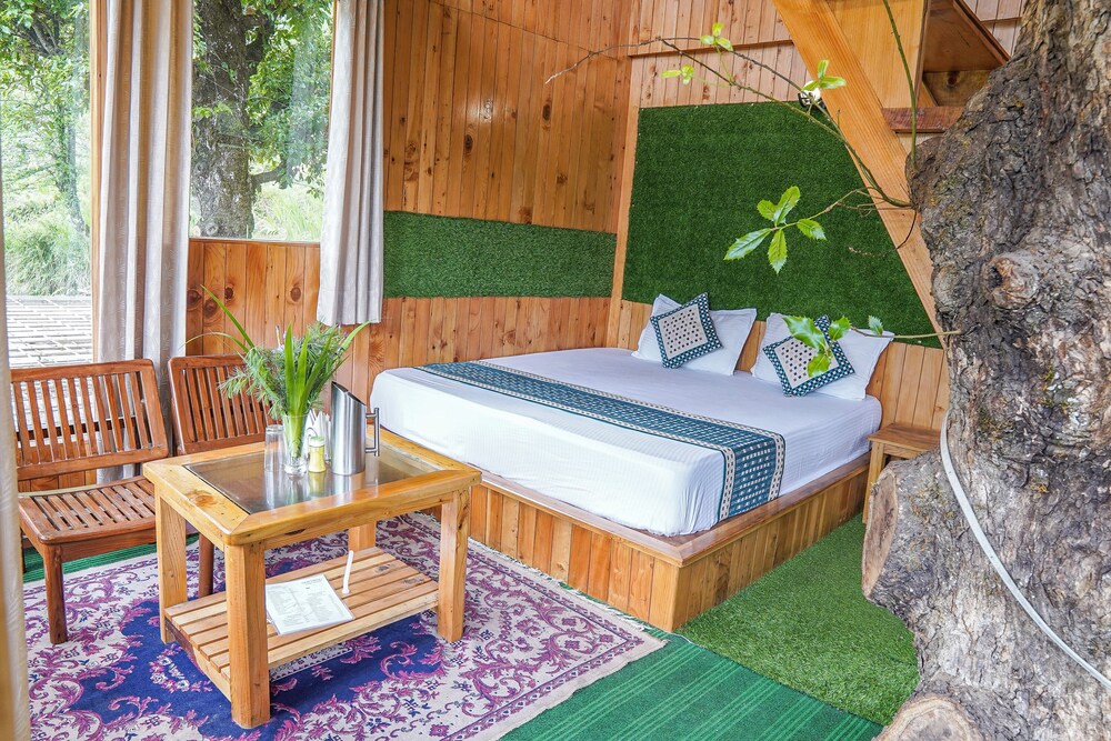 WOW Treehouse & Cottages