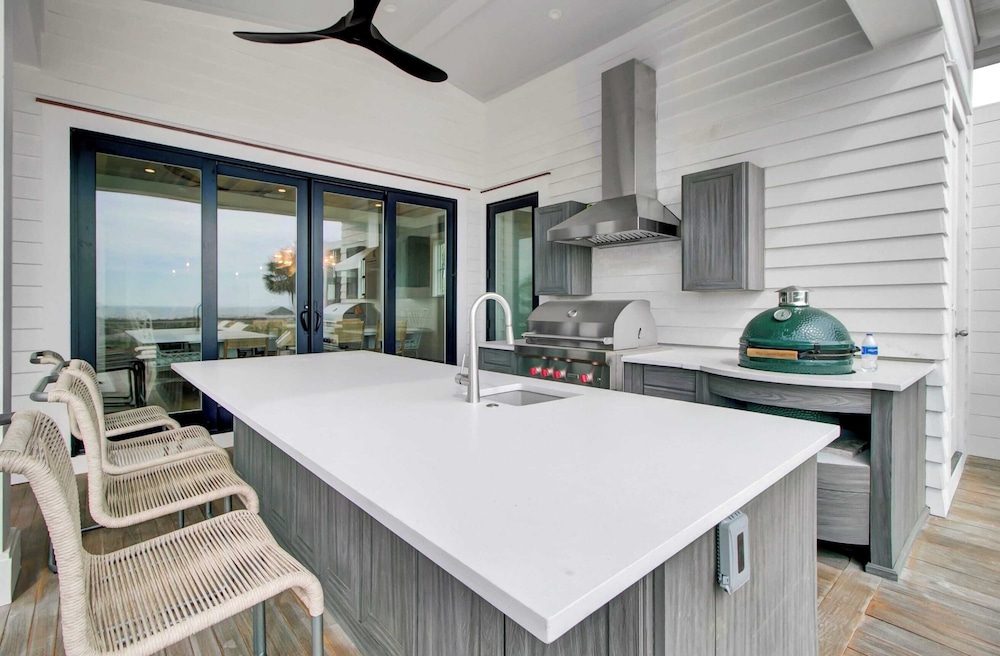 3108 Palm by Avantstay Oceanfront, Private Pool, Incredible Views