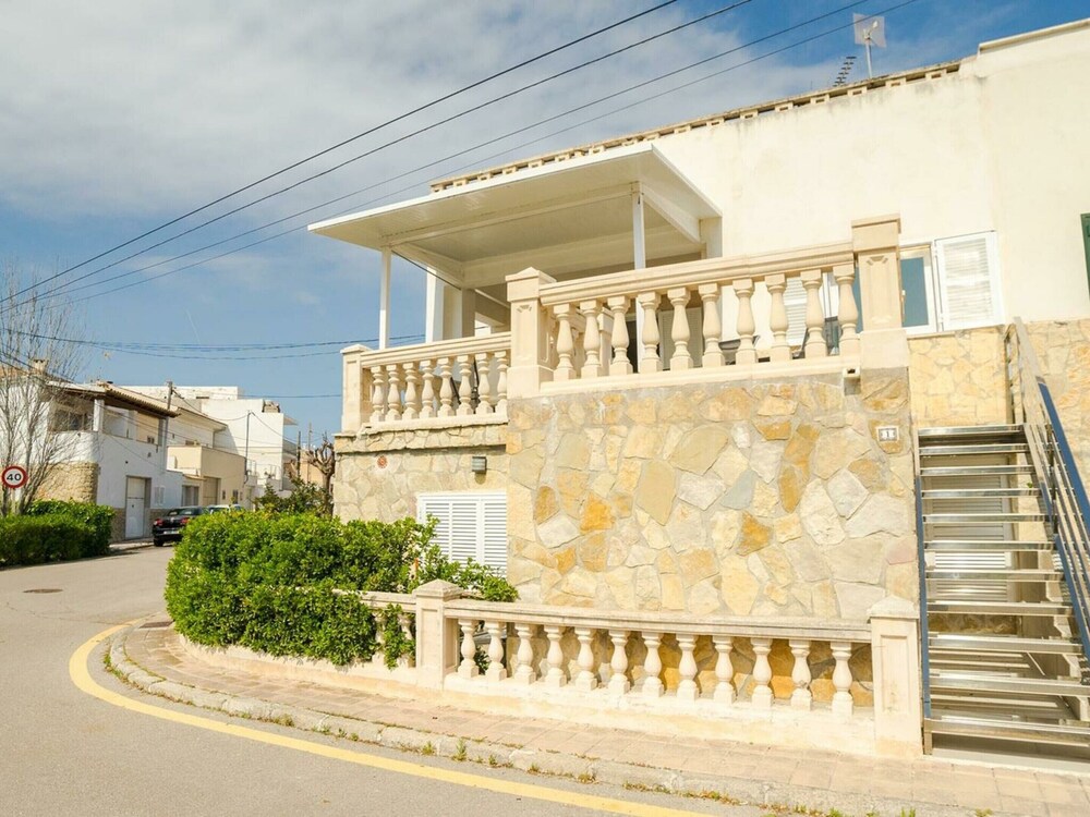 Apartment by Alcudia Bay view 5