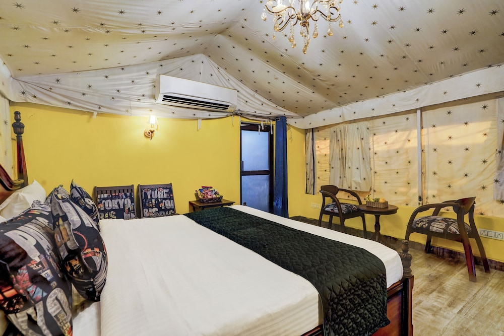 Alaya Stays Fortezza | Pet-friendly 6-BHK Farmhouse With Private Pool