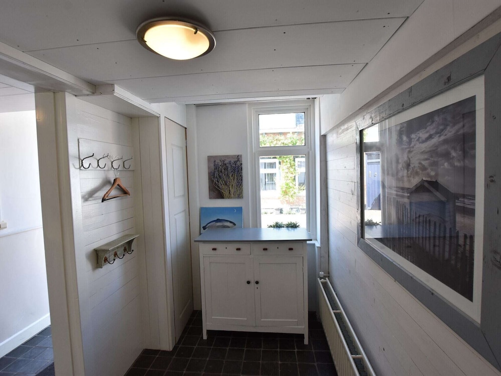Spacious Holiday Home in Groede view 2