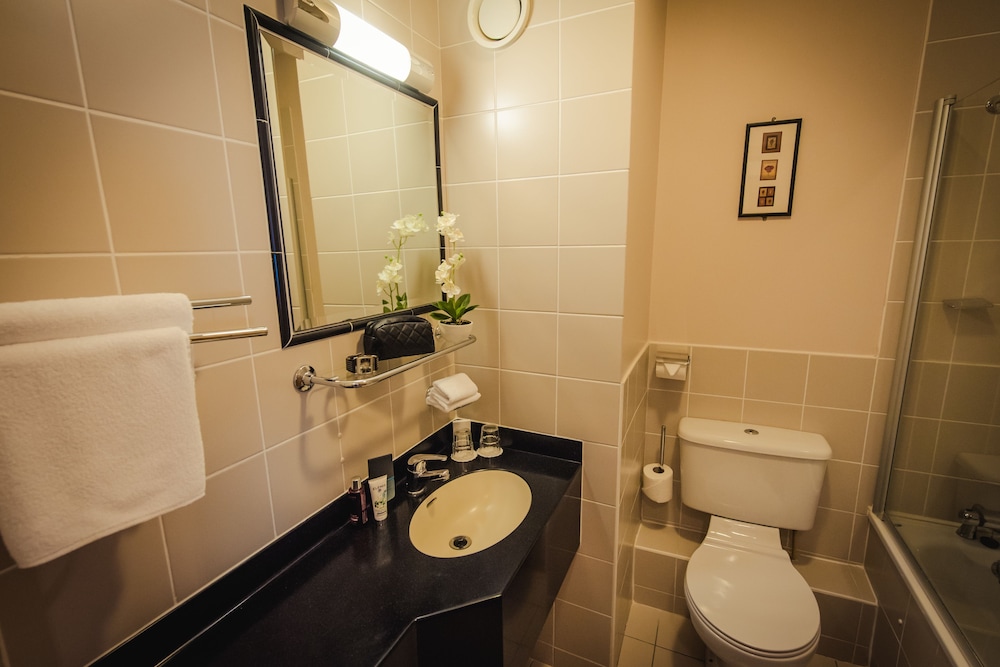 Waterford Vacations - Viking Hotel Waterford - Property Image 62