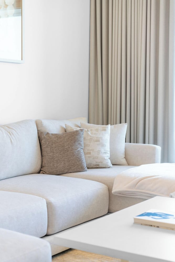 Designer 2BR Grand Bleu by Elie Saab