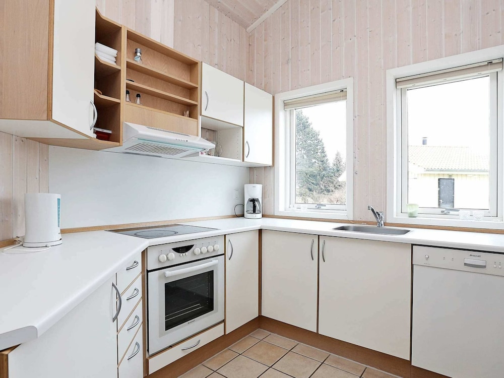 8 Person Holiday Home in Gilleleje view 3