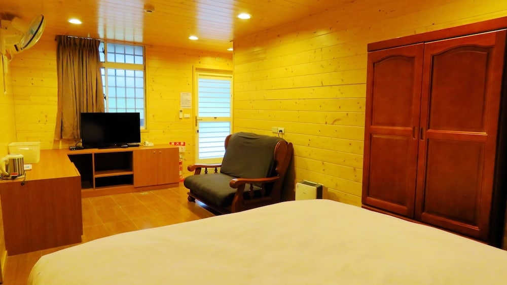 Feng Ya Yue Zhu B&B view 4