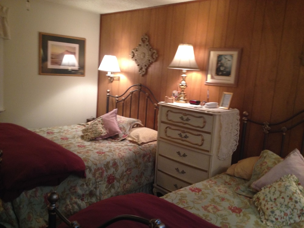 Mountain Haven Inn - Property Image 41