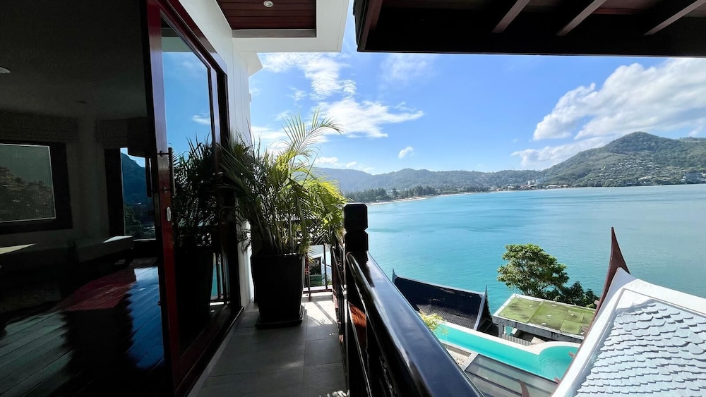 Luxury Seaview 6 Bedrooms With Infinity Pool Villa, Private Gym, Superfast Wifi