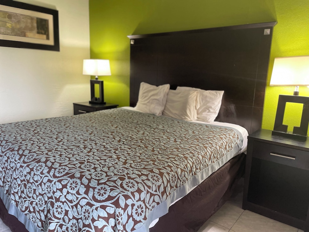 Regency Inn view 5
