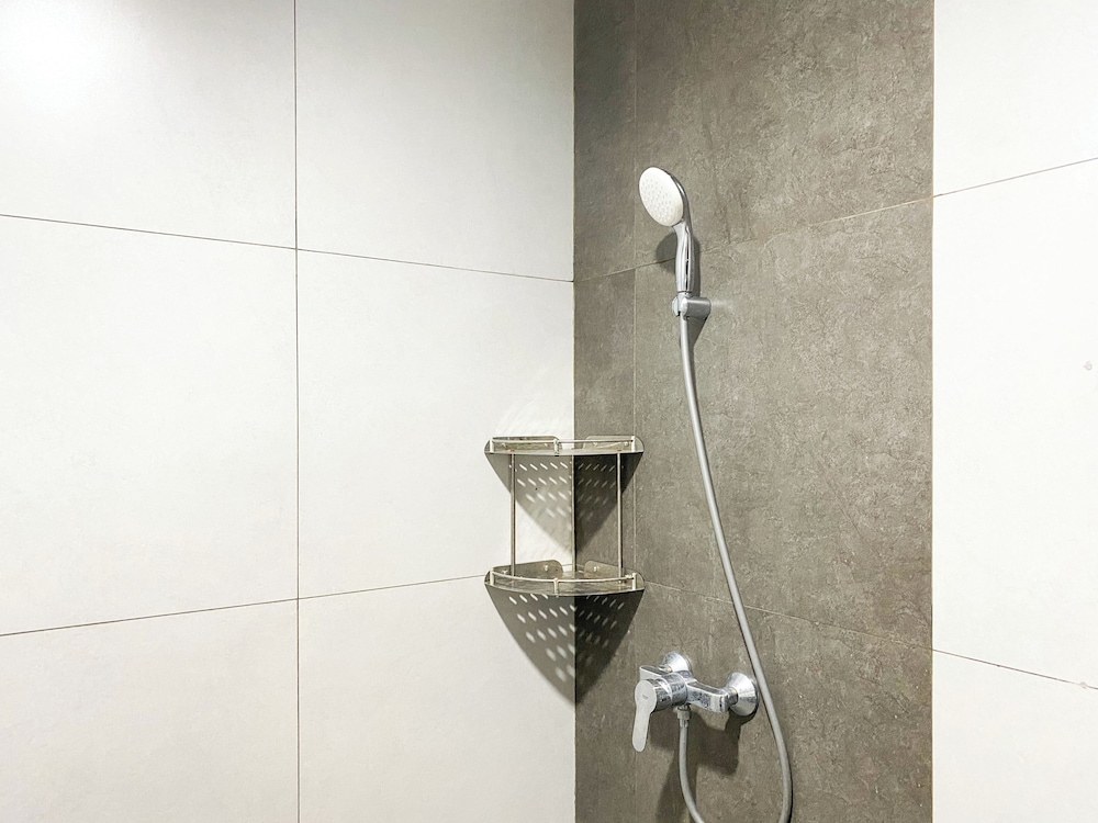 Modern Look Studio At Lrt City Bekasi Apartment