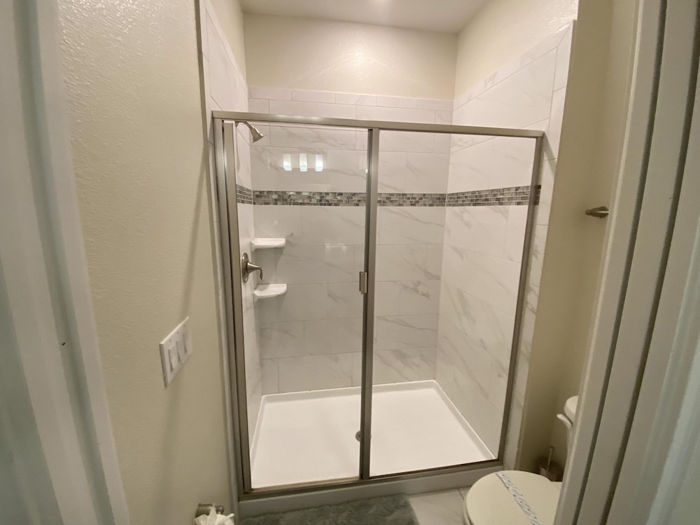 Champions Gate 6BR Villa Pool Spa Retreat