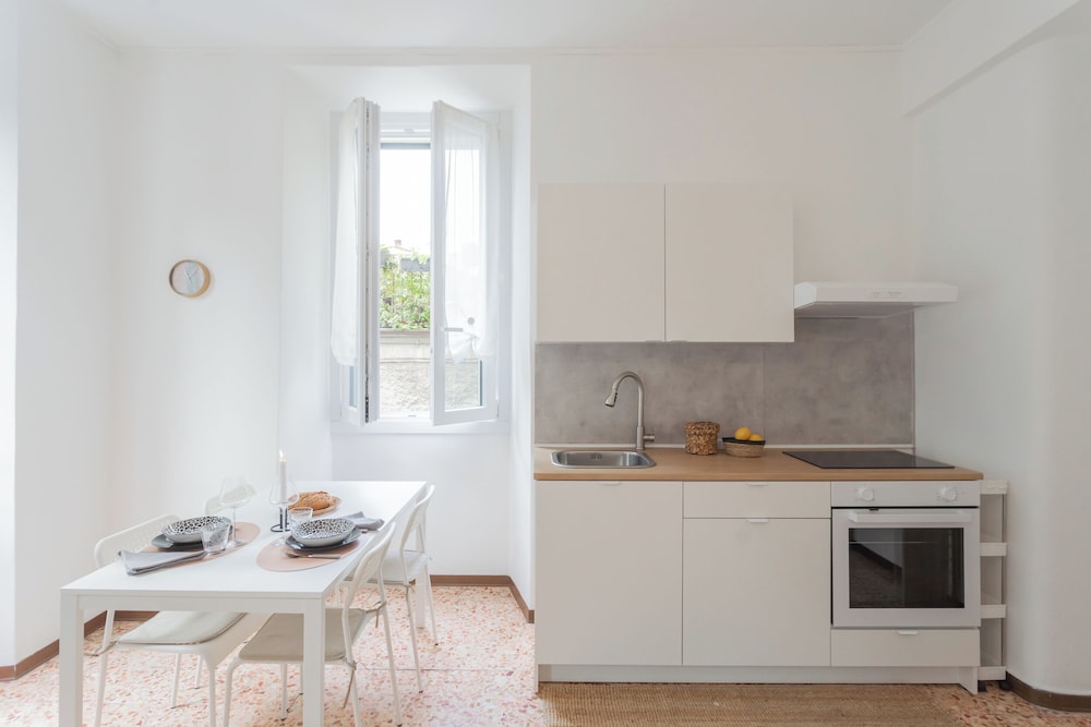 Nonna Tere Apartment by Rent all Como