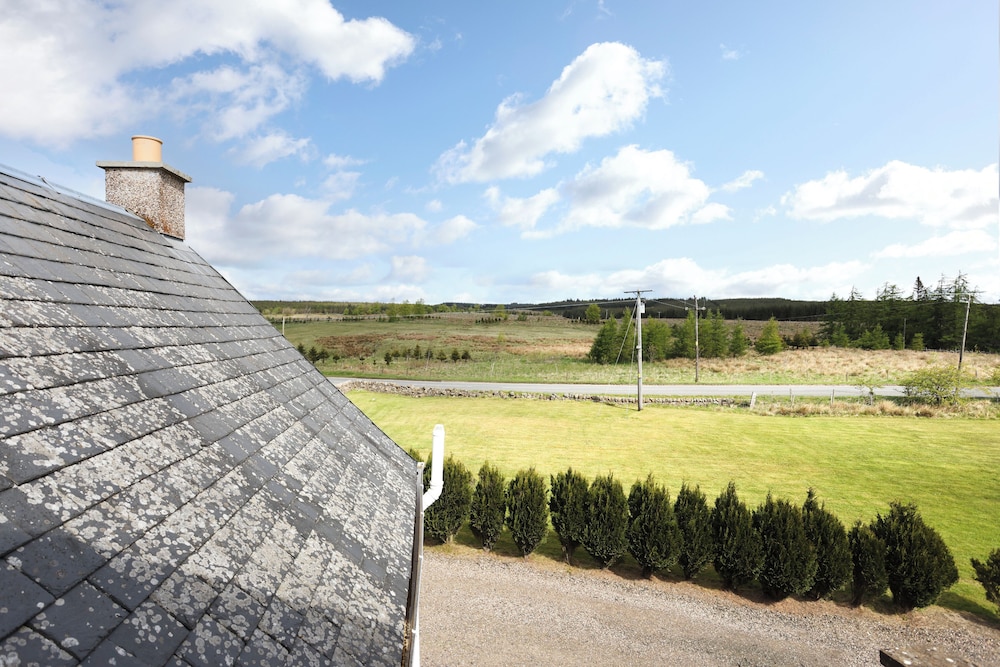 Greenknowes Entire Private Estate