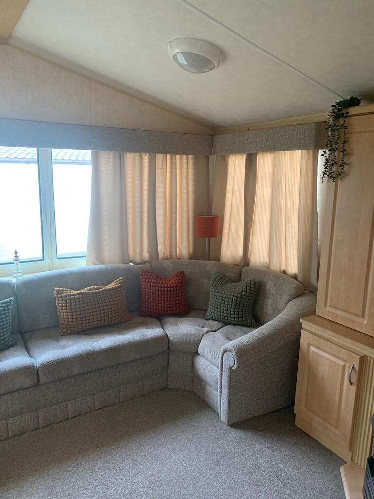 Seafront Cozy Static Caravan With Sea Vievs