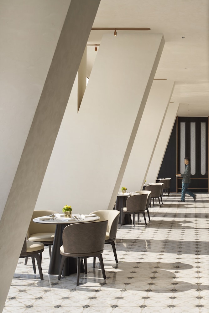 Regent Shanghai on the Bund 53