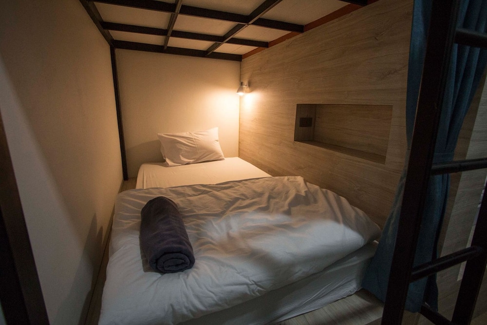 All Day Hostel SHA