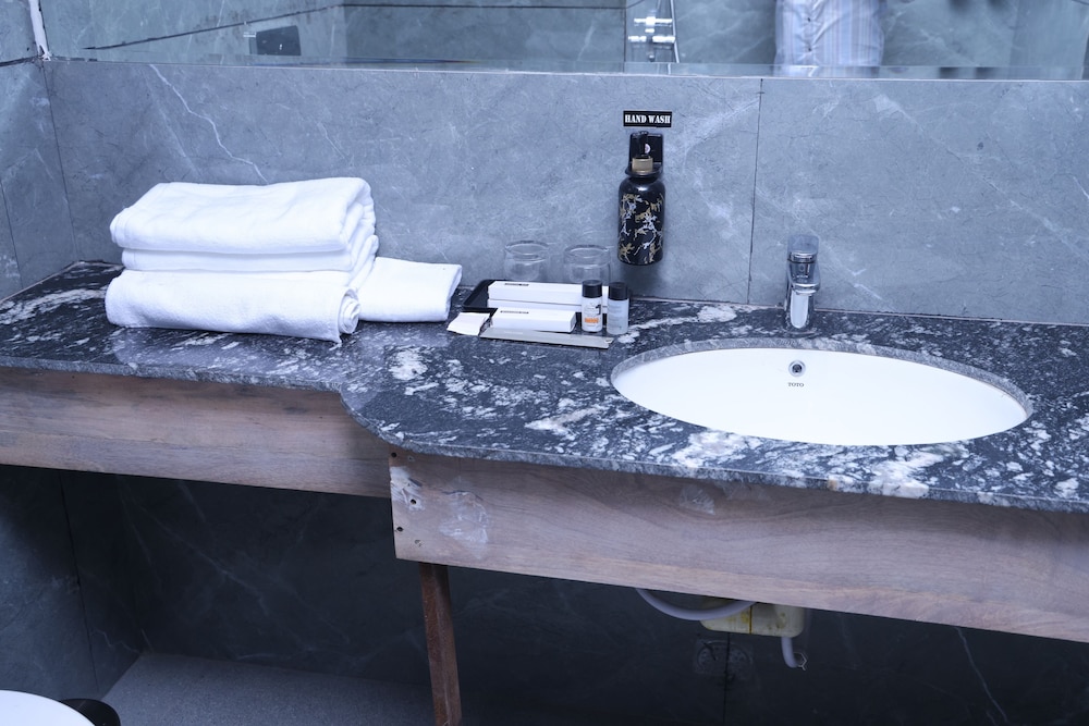 Pallacia A Luxury Hotel