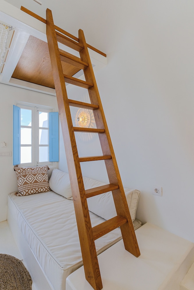 SunSea Living Suites