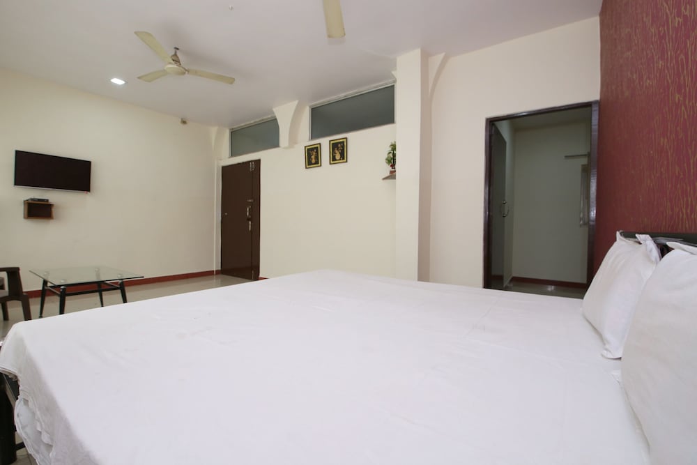 SPOT ON 44921 Hotel Satkar view 5