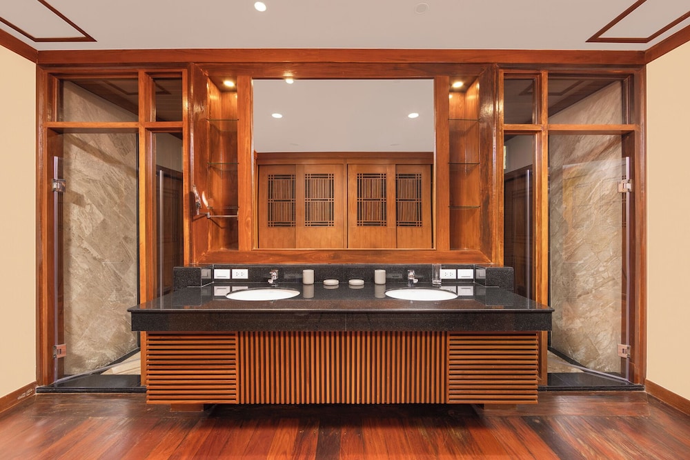Villa Meraya by Tropiclook