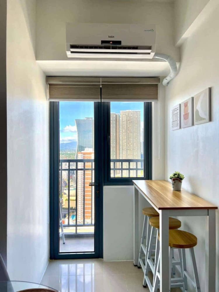 Stylish City Escape in Mandaluyong - Central Condo Living