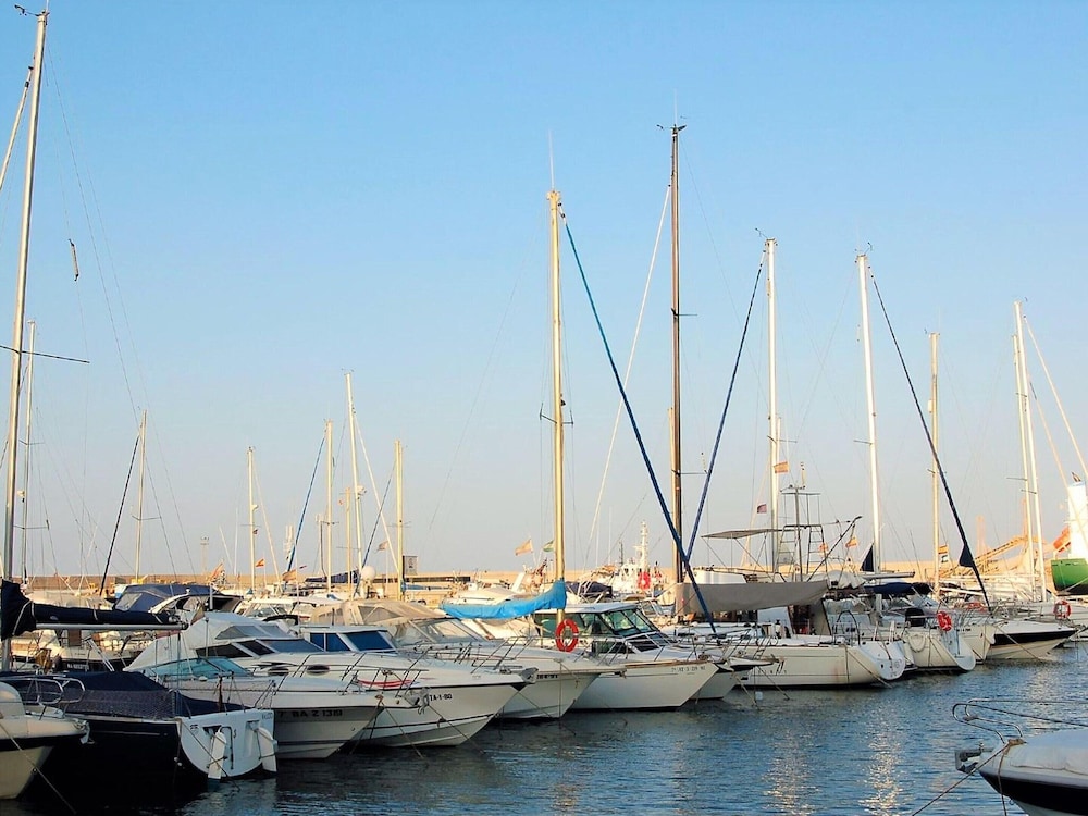 Belvilla by OYO Aldea Marina
