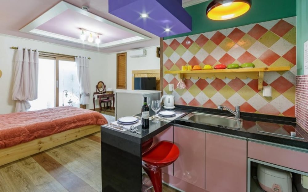 Gyeongju M and K Pool Villa Pension view 4