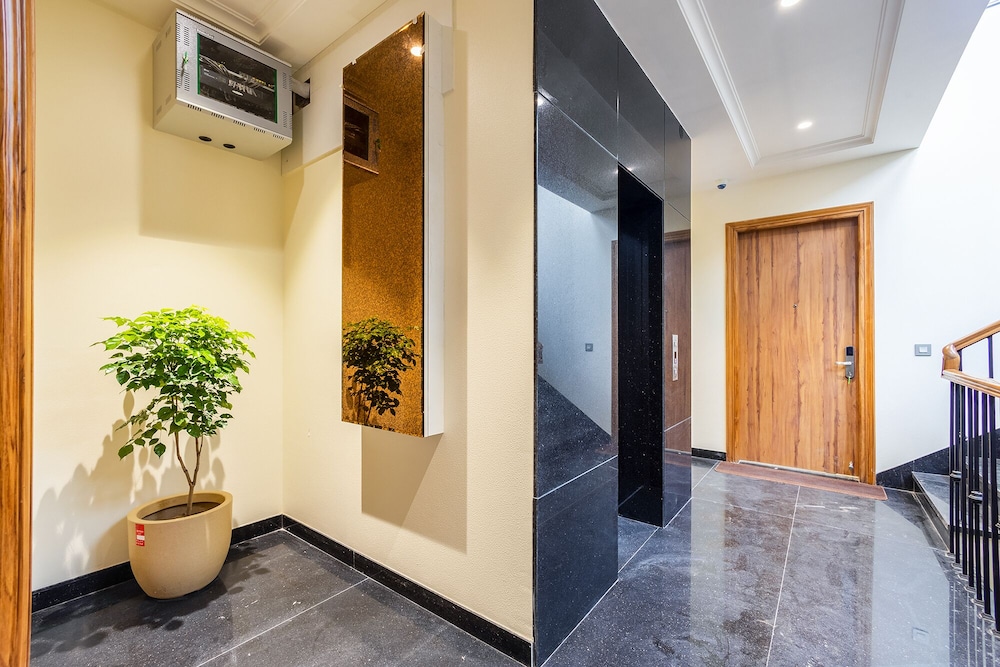 FabHotel Exotica Avenue Apartments