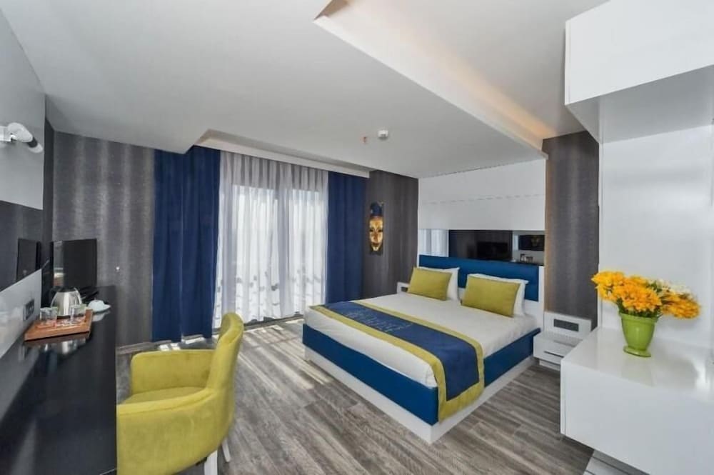 Inntel Hotel Istanbul - Image 25