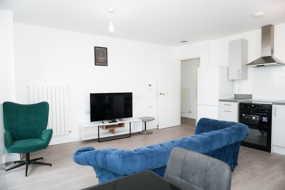 2br-360 Views-balcony-parking-wifi-smarttv