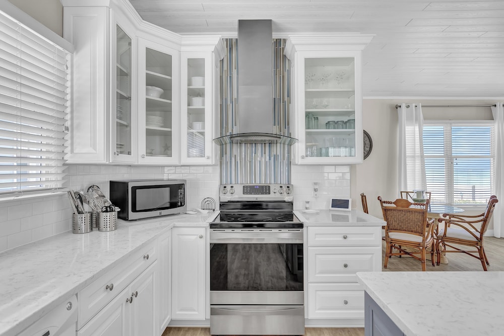 Topsail Escape by Topsail Realty