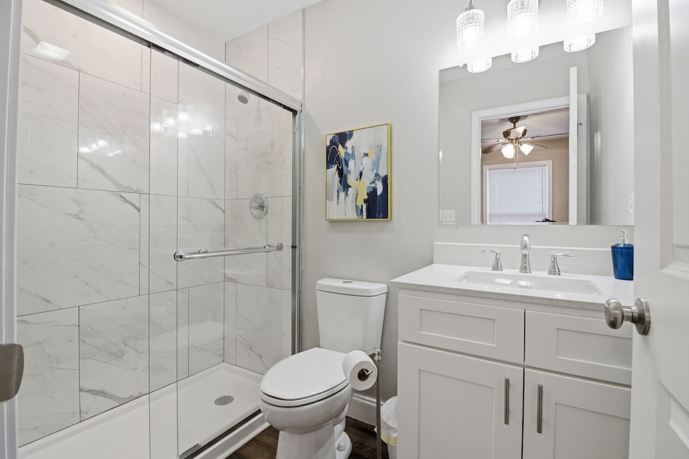 Bright and Cozy 4BR Home
