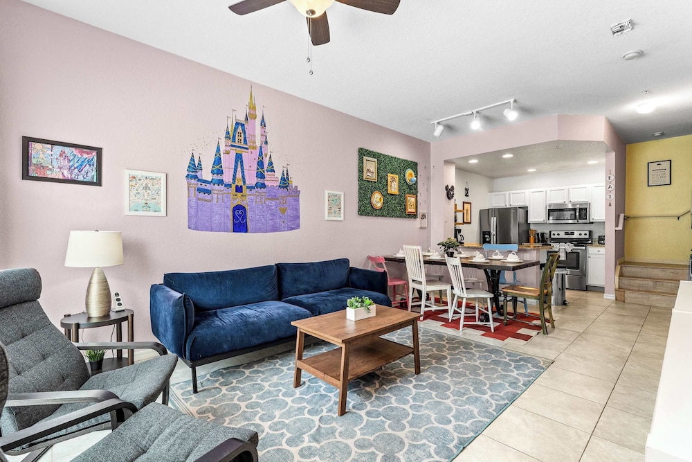 Enchanted At 7 Dwarfs Lane
