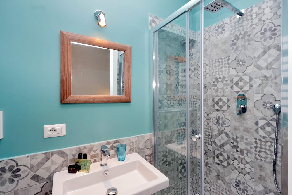 Rm-h501-pale6b1 Monti Apartments - M6B
