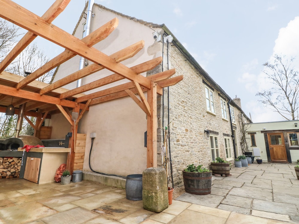 Stroud Vacations - Tickmorend Farm - Property Image 12